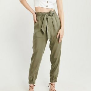Abercrombie & Fitch Joggers Size Small